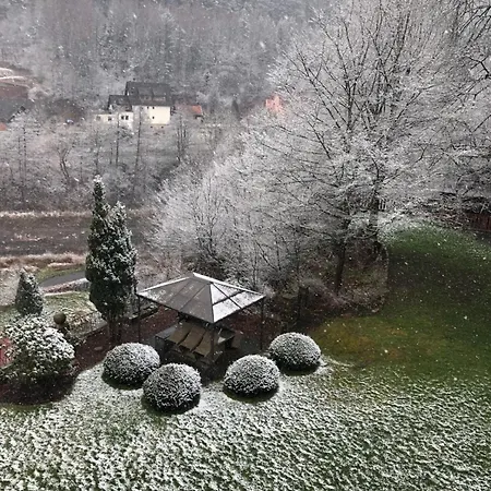Altes Forsthaus Apartman